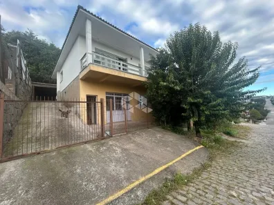 Casa com 3 Quartos à venda, 235m² no Centenário, Farroupilha