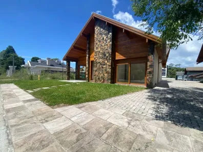 Casa com 3 Quartos à venda, 271m² no Carniel, Gramado