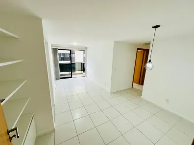 Apartamento com 2 Quartos à venda, 60m² no Mangabeiras, Maceió