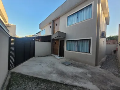 Casa com 3 Quartos à venda, 100m² no Village Rio das Ostras, Rio das Ostras