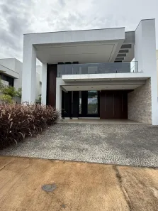 Casa de Condomínio com 4 Quartos à venda, 320m² no Anápolis City, Anápolis