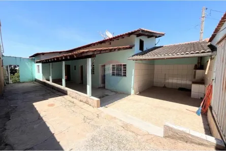 Casa com 4 Quartos para alugar, 210m² no Saltinho, Paulínia