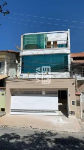 Casa com 4 Quartos à venda, 239m² no Jardim Amália, Volta Redonda