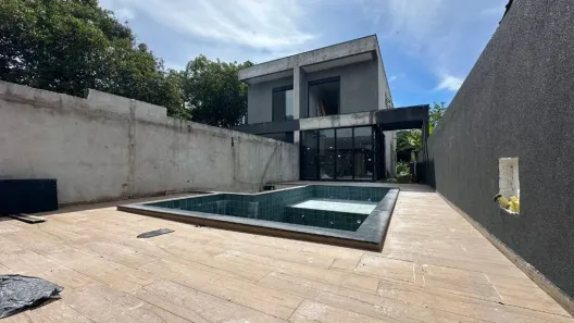 Casa com 4 Quartos à venda, 200m² no São Lourenço, Bertioga
