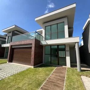 Casa de Condomínio com 4 Quartos à venda, 236m² no Centro, Eusébio