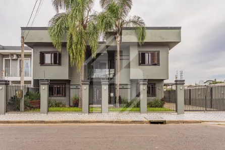 Sobrado com 4 Quartos à venda, 235m² no Vila Parque Brasília, Cachoeirinha