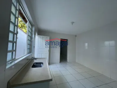 Casa com 2 Quartos à venda, 102m² no Vila Zezé, Jacareí
