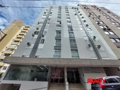 Apartamento com 2 Quartos para alugar, 78m² no Centro, Florianópolis