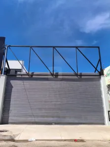 Ponto Comercial à venda, 200m² no Osvaldo Rezende, Uberlândia