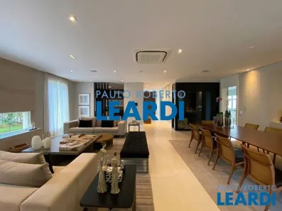 Casa de Condomínio com 4 Quartos à venda, 573m² no Tamboré, Santana de Parnaíba