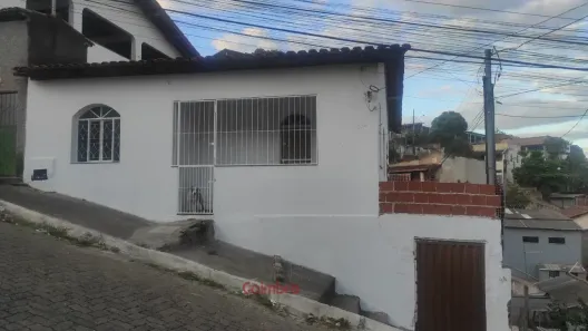 Casa com 2 Quartos à venda, 200m² no Santa Helena, Governador Valadares