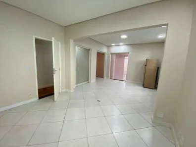 Imóvel Comercial com 1 Quarto para alugar, 168m² no Vila Bastos, Santo André