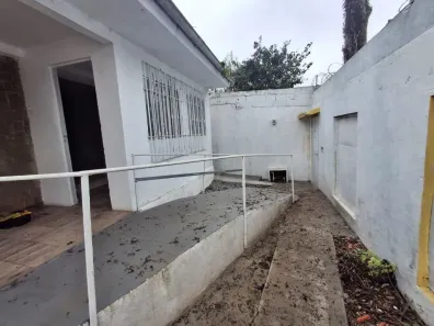 Casa com 2 Quartos para alugar, 125m² no Cidade Satélite Santa Bárbara, São Paulo