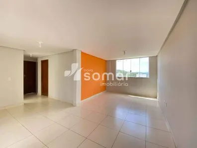 Apartamento com 3 Quartos para alugar, 80m² no Jardim Candelária, Divinópolis