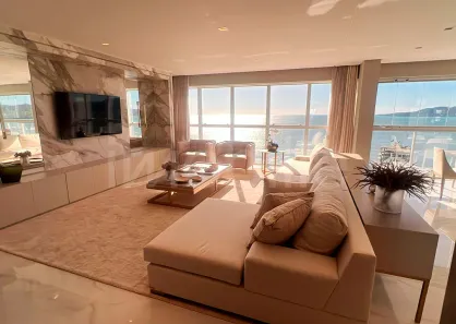 Apartamento com 4 Quartos à venda, 201m² no Meia Praia, Itapema