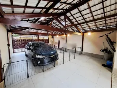 Casa com 3 Quartos à venda, 187m² no Rio Branco, Belo Horizonte