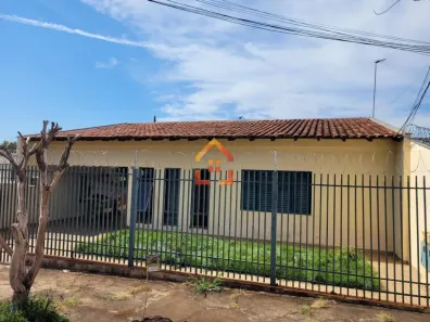 Casa com 2 Quartos à venda, 103m² no Brasília, Londrina