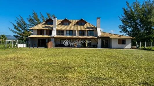 Casa com 3 Quartos à venda, 143m² no , Laguna