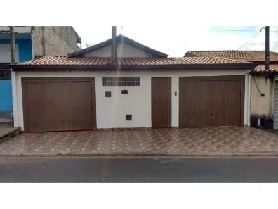 Casa com 3 Quartos à venda, 180m² no Éden, Sorocaba