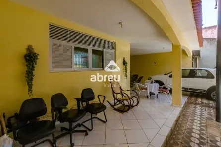 Casa com 4 Quartos à venda, 329m² no Alecrim, Natal