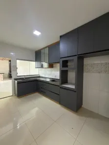 Casa com 3 Quartos à venda, 180m² no Cardoso, Aparecida de Goiânia