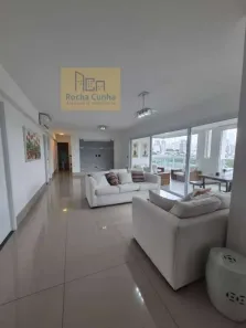 Apartamento com 4 Quartos para alugar, 241m² no Água Branca, São Paulo
