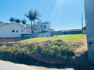 Lote/Terreno à venda, 300m² no Laranjinha, Criciúma