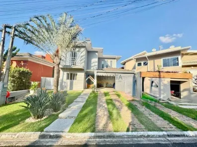 Casa de Condomínio com 3 Quartos à venda, 270m² no Pinheirinho, Vinhedo