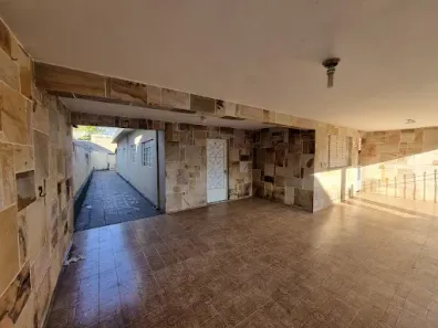 Casa com 3 Quartos à venda, 250m² no Vila Bética, Santa Bárbara D'Oeste
