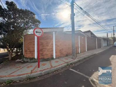 Casa com 3 Quartos para alugar, 600m² no Jardim Macarenco, São Carlos