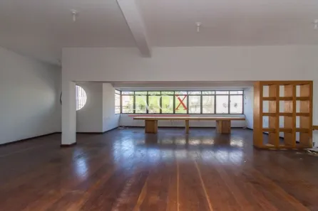 Ponto Comercial para alugar, 291m² no São João, Porto Alegre