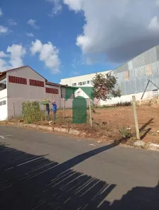 Lote/Terreno à venda, 200m² no , Lambari