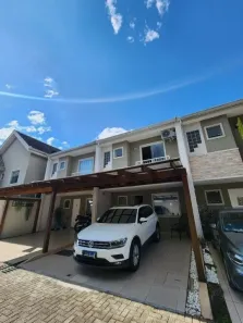 Sobrado com 3 Quartos à venda, 150m² no Uberaba, Curitiba