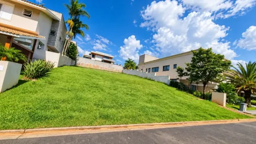 Lote/Terreno à venda, 800m² no Residencial Alphaville Flamboyant, Goiânia