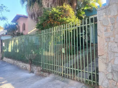 Ponto Comercial com 3 Quartos à venda, 198m² no Planalto, Belo Horizonte