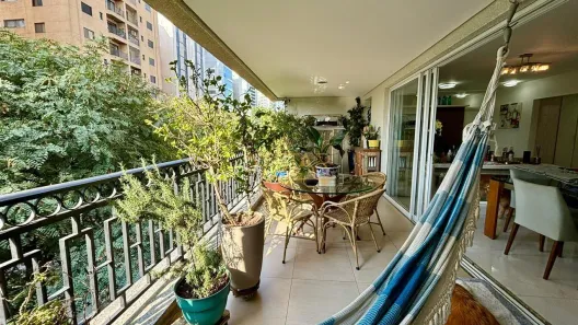 Apartamento com 3 Quartos à venda, 156m² no Vila Olímpia, São Paulo