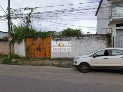 Lote/Terreno à venda, 360m² no Santa Helena, Contagem