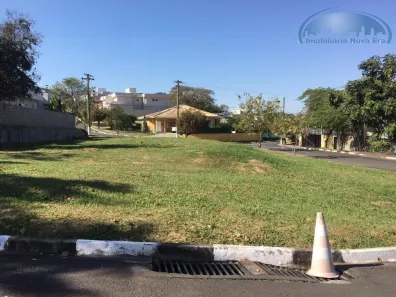 Lote/Terreno à venda, 600m² no Centro, Vinhedo