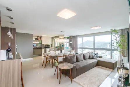 Apartamento com 4 Quartos à venda, 140m² no Centro, Balneário Camboriú
