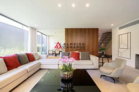 Casa com 3 Quartos à venda, 497m² no Jardim Paulista, São Paulo