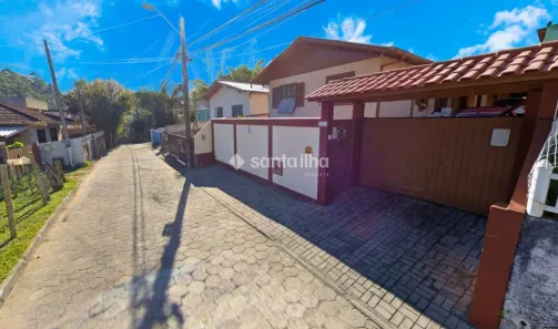 Casa com 4 Quartos à venda, 200m² no Rio Tavares, Florianópolis