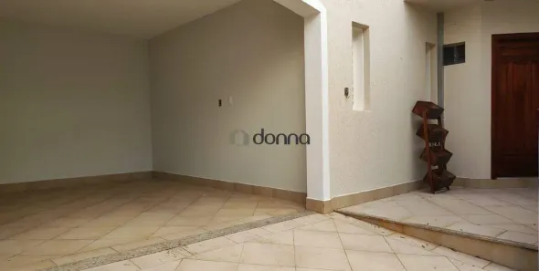 Casa com 3 Quartos à venda, 194m² no Fabrício, Uberaba