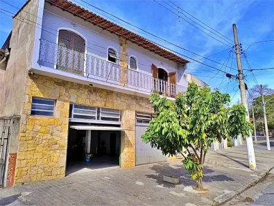 Casa com 3 Quartos à venda, 240m² no Jardim Felicidade (Zona Oeste), São Paulo