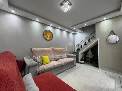 Sobrado com 3 Quartos à venda, 76m² no Vila Cascatinha, São Vicente