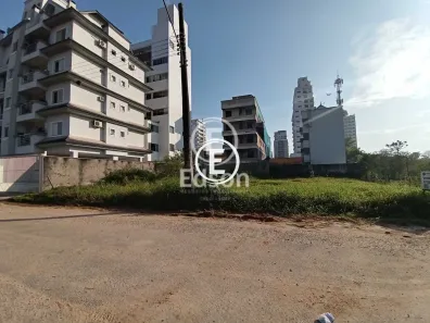 Lote/Terreno à venda, 740m² no Pedra Branca, Palhoça