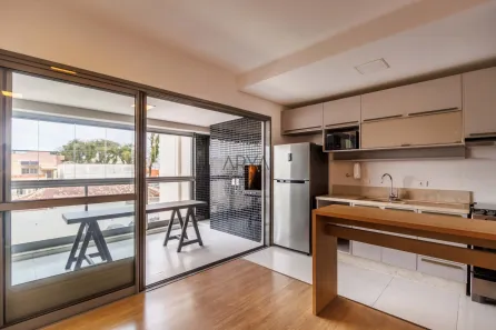 Apartamento com 2 Quartos à venda, 73m² no Centro, Curitiba