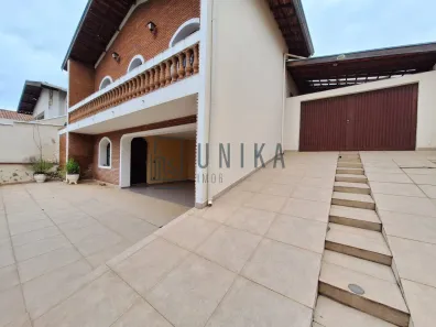 Sobrado com 3 Quartos à venda, 267m² no Jardim Carlos Lourenço, Campinas