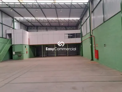 Galpão/Depósito/Armazém para alugar, 700m² no Chácaras Reunidas Santa Terezinha, Contagem