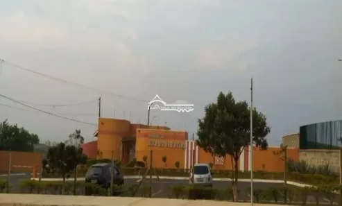 Casa de Condomínio com 2 Quartos à venda, 100m² no Parque Santo Antônio, Jacareí