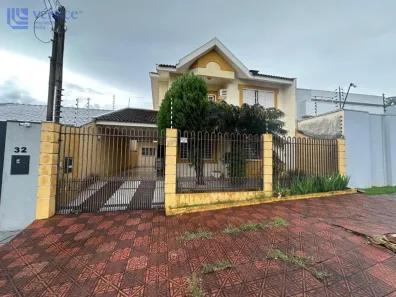 Sobrado com 4 Quartos à venda, 197m² no Zona 05, Maringá